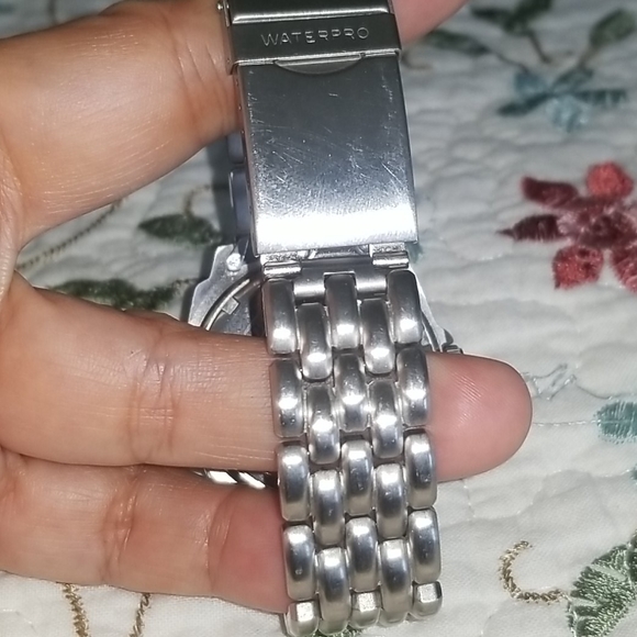 GUESS WATERPRO CHRONOGRAPH 50METERS/16FT WATCH main image 5